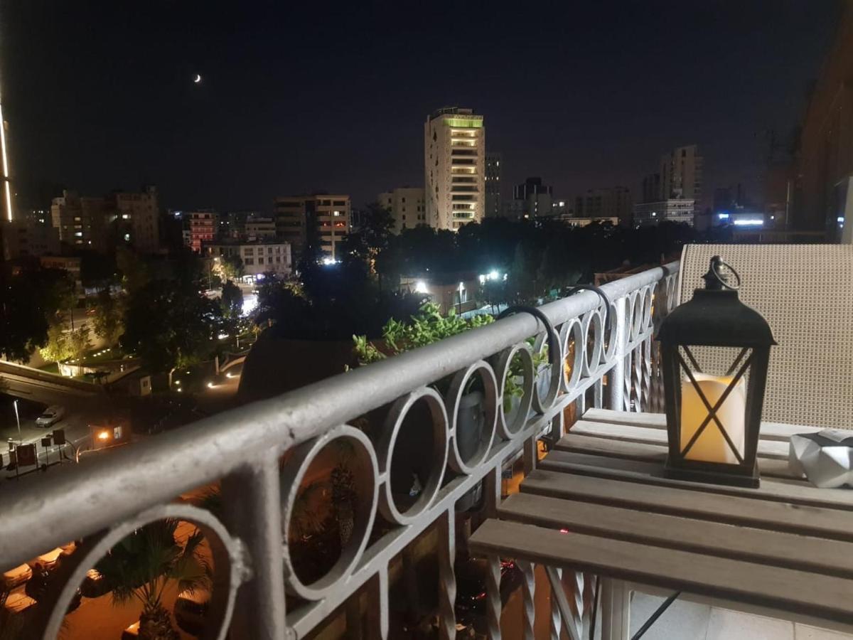 Nicosia City Centre Sky Views Apartment Exteriör bild